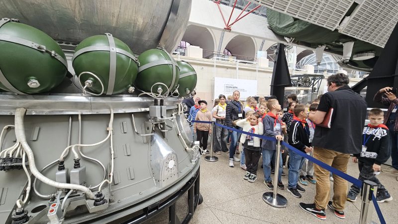 Звездные маршруты: выездная экскурсия подразделения «Газопровод» на ВДНХ