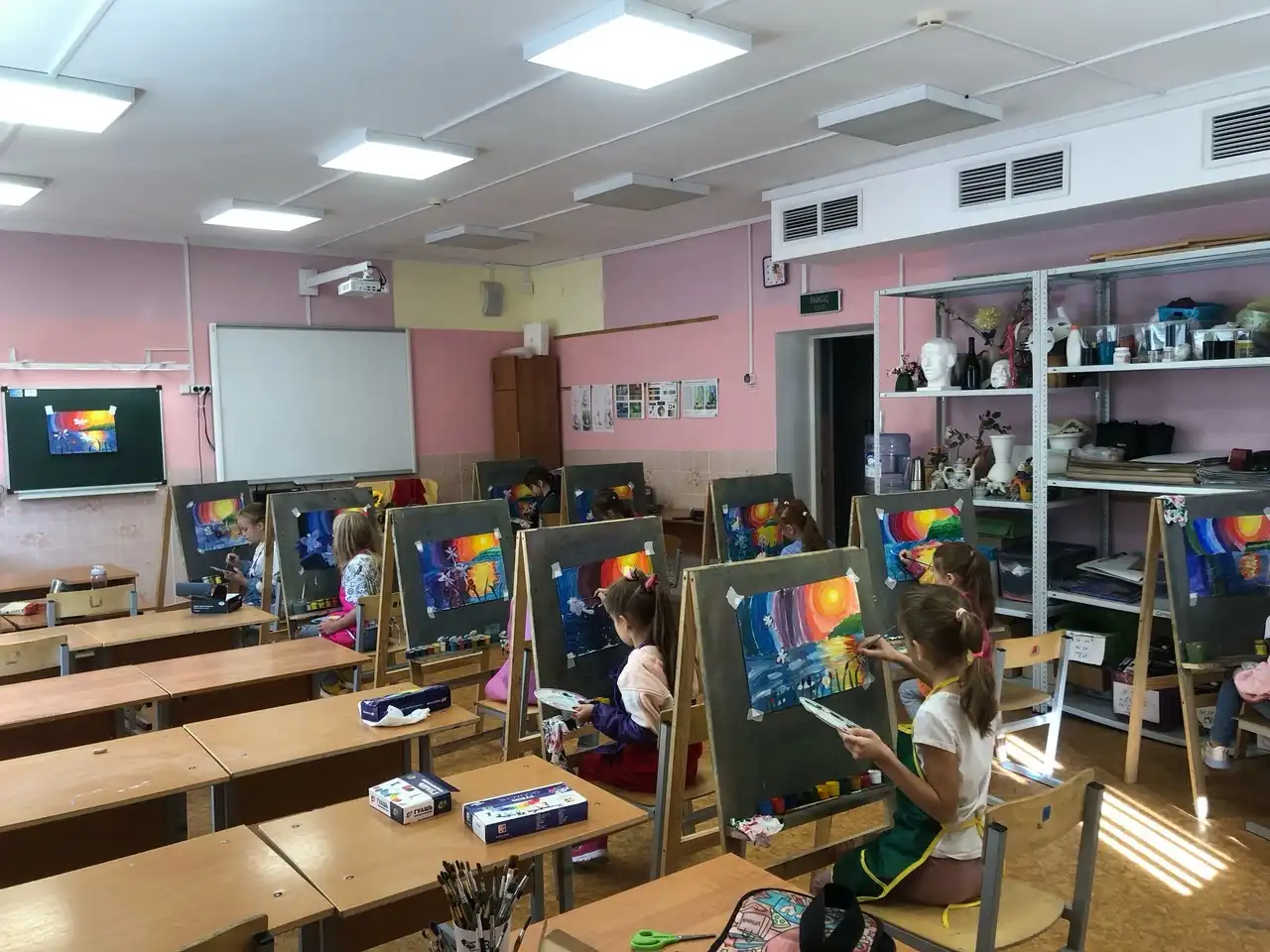 7 причин записать ребёнка на ИЗО: взгляд педагога с 10-летним стажем